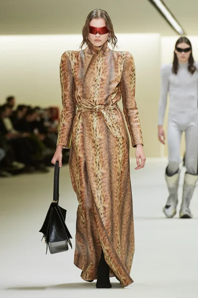 Look 45